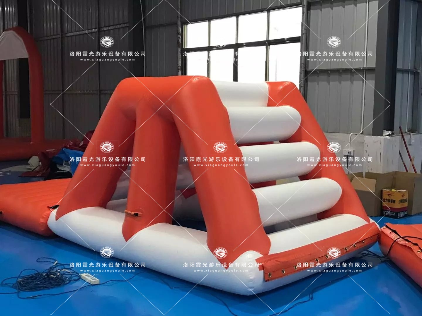 通什镇水上闯关设施